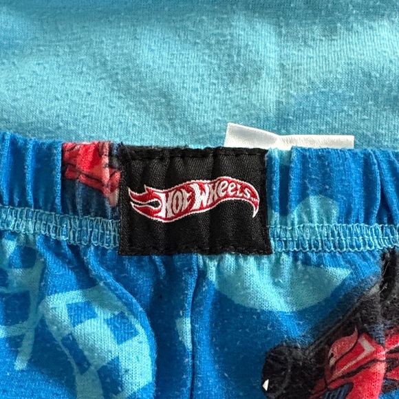 Hot Wheels Boys Pajama Set - Picture 10 of 10